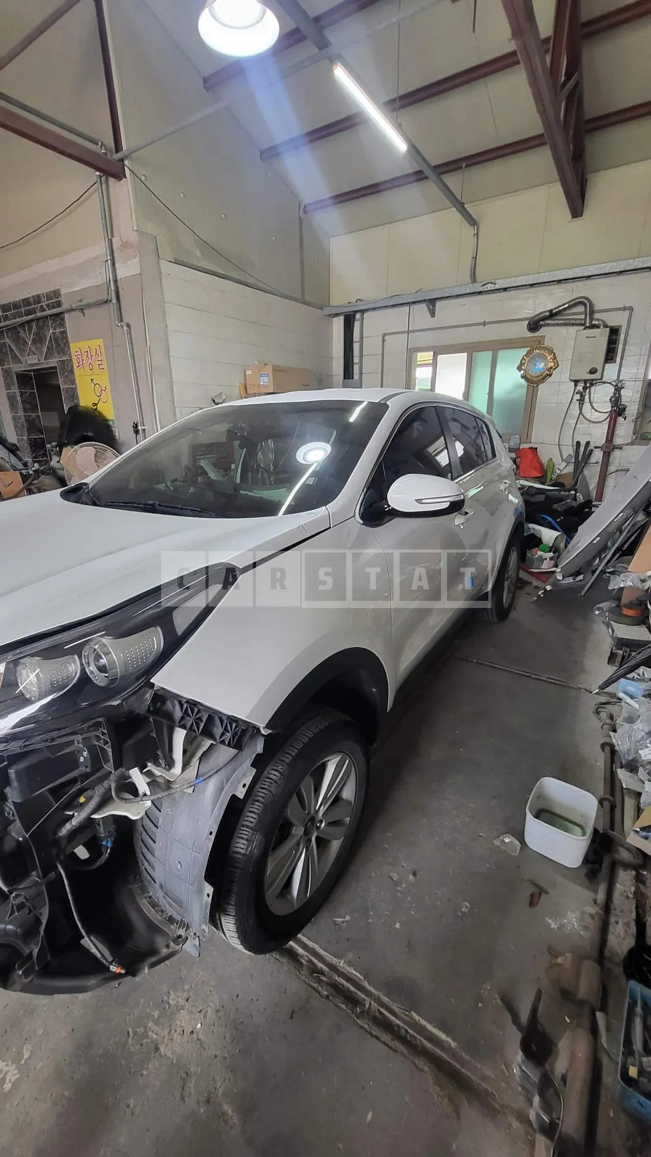 Photo 2 of 18: 2017 Kia Sportage, VIN KNAPL813AJK343390 — Korean insurance auction