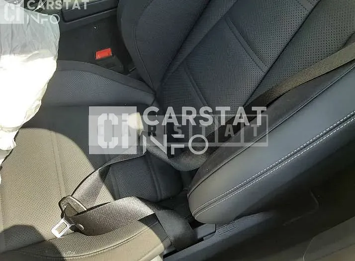 Photo 2 of 21: 2022 Mercedes-Benz E53 4Matic +, VIN W1KZF6BB4NB047220 — Korean insurance auction