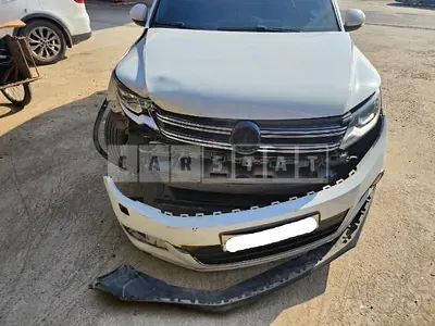 Photo 1 of 17: 2016 Volkswagen Tiguan 2.0 TDI BMT, VIN WVGZZZ5NZGW556074 — Korean insurance auction