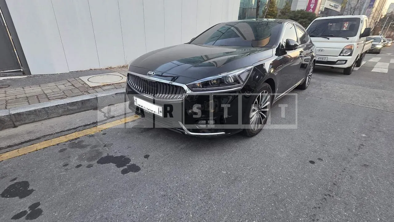 Photo 2 of 16: 2016 Kia K7, VIN KNALD418BGA029556 — Korean insurance auction