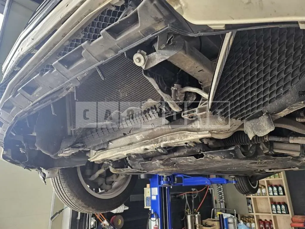 Photo 2 of 15: 2020 Mercedes-Benz E220 d 4Matic — Korean insurance auction