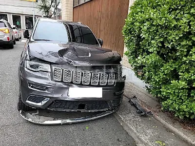 Photo 1 of 24: 2017 Jeep Grand Cherokee, VIN 1C4RJFJM6HC897912 — Korean insurance auction