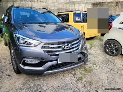Photo 1 of 81: 2016 Hyundai Santa Fe 2.2 — Korean insurance auction