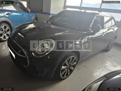 Photo 1 of 14: 2020 MINI Cooper S Clubman, VIN WMWXJ510XM2N49235 — Korean insurance auction