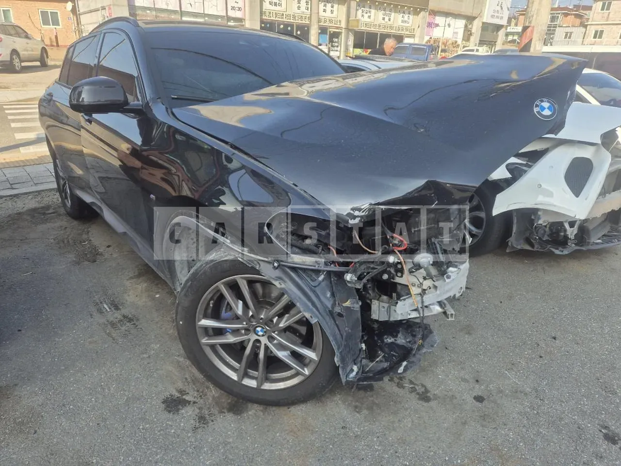 Photo 2 of 13: 2021 BMW X4 xDrive 20i, VIN WBA2V9102M9H28885 — Korean insurance auction