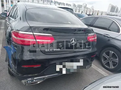 Photo 1 of 16: 2019 Mercedes-Benz GLC300 4Matic Coupe — Korean insurance auction
