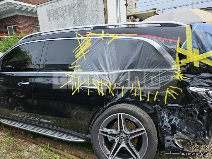 Photo 2 of 81: 2021 Mercedes-Benz GLS400 d 4Matic — Korean insurance auction
