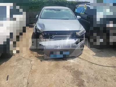 Photo 1 of 27: 2018 Hyundai IONIQ Electric, VIN KMHC051HFJU023341 — Korean insurance auction