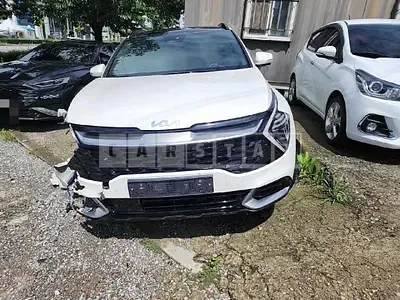 Photo 1 of 18: 2022 Kia Sportage Hybrid — Korean insurance auction