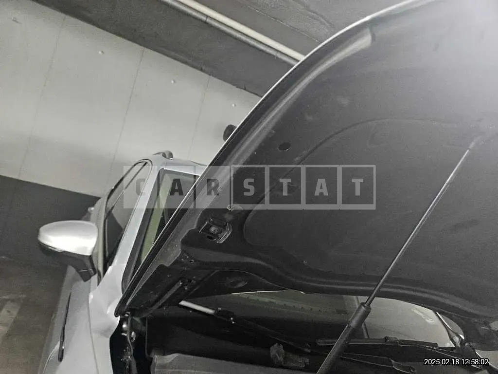 Photo 2 of 24: 2022 Volkswagen Tiguan 2.0TDI — Korean insurance auction