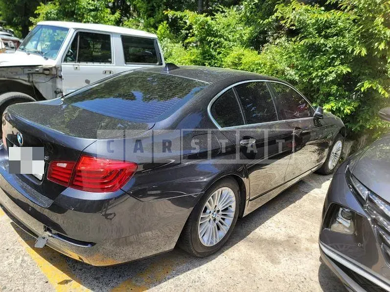 Photo 2 of 7: 2015 BMW 520d — Korean insurance auction