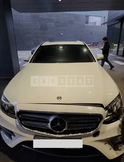 Photo 1 of 9: 2020 Mercedes-Benz E300 4Matic, VIN W1KZF4KB2LA841219 — Korean insurance auction