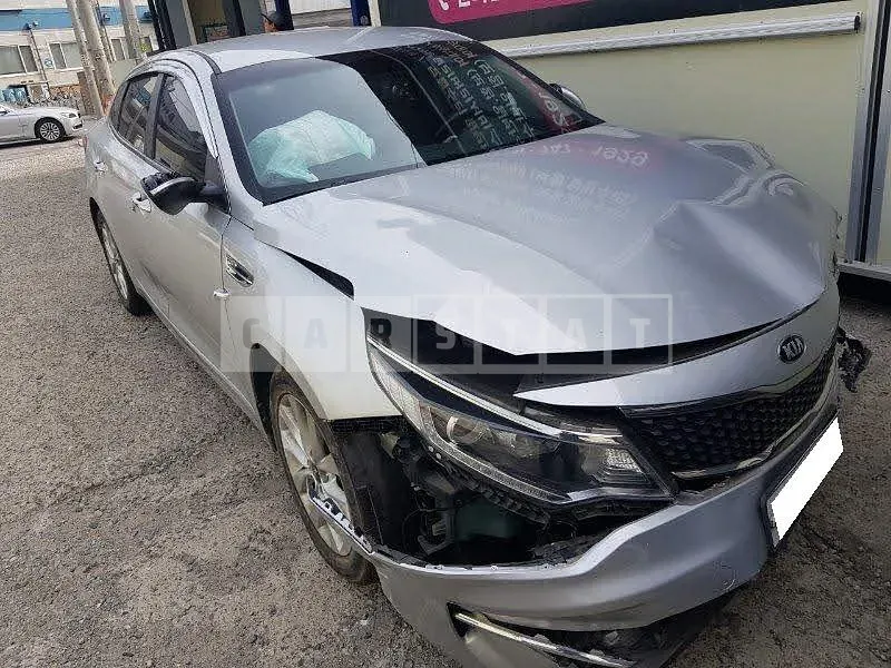 Photo 2 of 14: 2016 Kia K5, VIN KNAGX415GGA059544 — Korean insurance auction