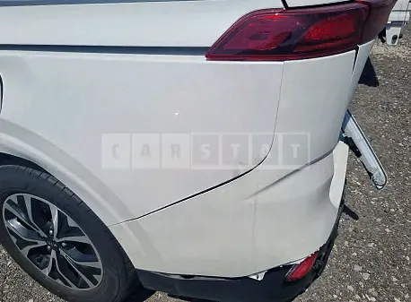 Photo 2 of 30: 2021 Kia Carnival, VIN KNANB81BBMS042003 — Korean insurance auction