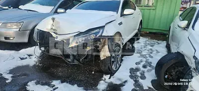 Photo 1 of 8: 2015 Kia K5 2.0 — Korean insurance auction