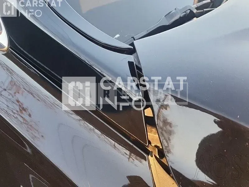 Photo 2 of 29: 2018 Hyundai Santa Fe 2.0 — Korean insurance auction