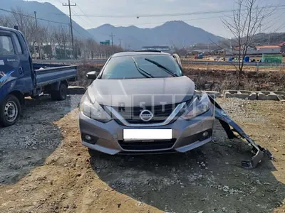 Photo 1 of 6: 2017 Nissan Altima 2.5, VIN 1N4AL3APXHC282673 — Korean insurance auction