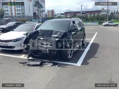 Photo 1 of 14: 2015 Kia Carnival, VIN KNAMC81ABGS086106 — Korean insurance auction