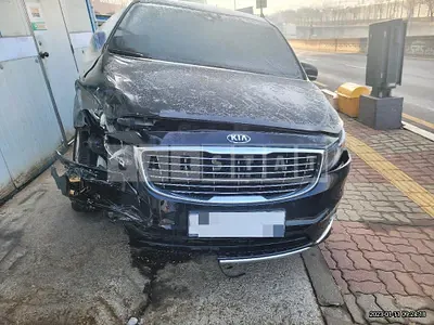 Photo 1 of 49: 2018 Kia Carnivals, VIN KNAMC81ABJS429612 — Korean insurance auction