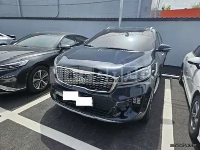 Photo 1 of 14: 2019 Kia Sorento — Korean insurance auction