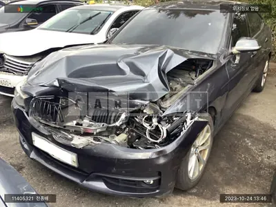 Photo 1 of 9: 2017 BMW 320d GT, VIN WBA8T310XHG800587 — Korean insurance auction