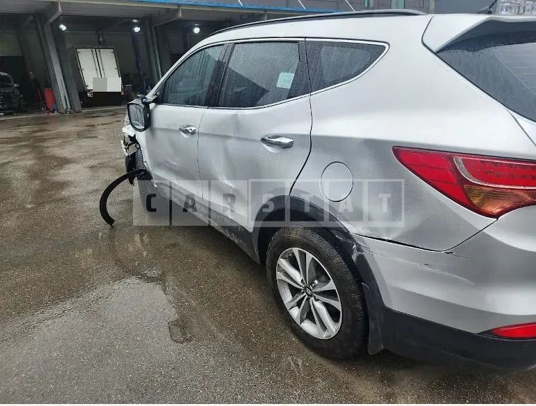 Photo 2 of 4: 2015 Hyundai Santa Fe DM 4WD — Korean insurance auction