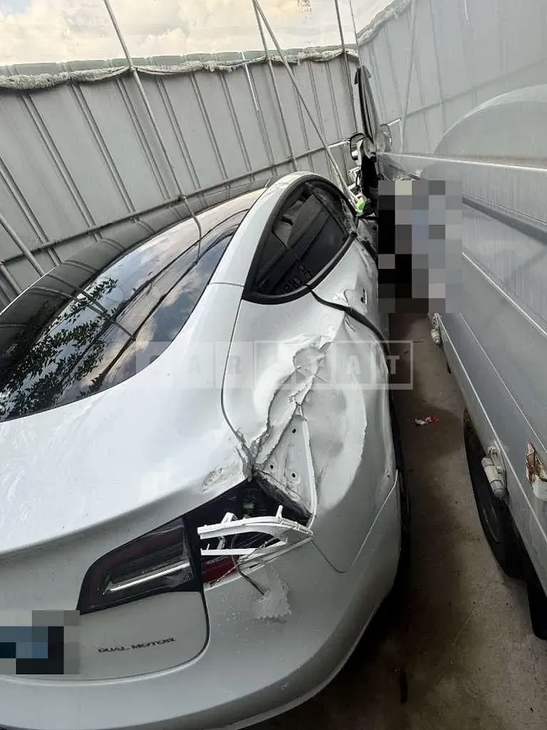 Photo 2 of 6: 2022 Tesla Model 3 Long Range — Korean insurance auction