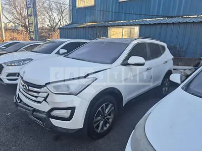 Photo 1 of 11: 2015 Hyundai Santa Fe, VIN KMHSW81UBFU502387 — Korean insurance auction