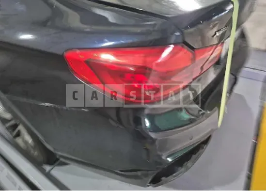 Photo 2 of 45: 2018 BMW 520d xDrive — Korean insurance auction
