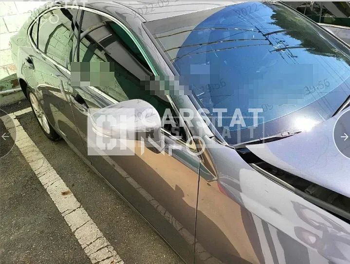 Photo 2 of 9: 2014 Lexus ES300h — Korean insurance auction