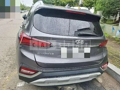 Photo 1 of 29: 2019 Hyundai Santa Fe TM 2.0 — Korean insurance auction