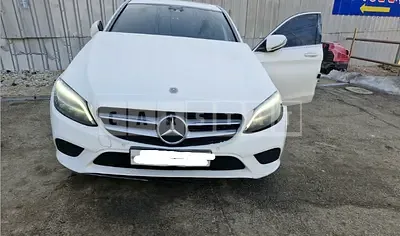 Photo 1 of 7: 2019 Mercedes-Benz C220 d, VIN WDDWF1EB0KR428468 — Korean insurance auction