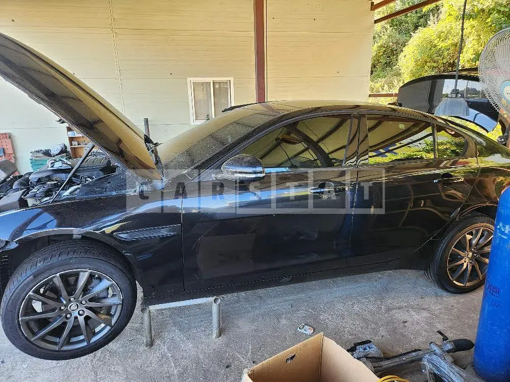 Photo 2 of 15: 2017 Jaguar XE 20d, VIN SAJAB4BN7HA944481 — Korean insurance auction