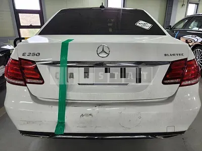 Photo 1 of 13: 2015 Mercedes-Benz E250 BlueTec 4Matic — Korean insurance auction
