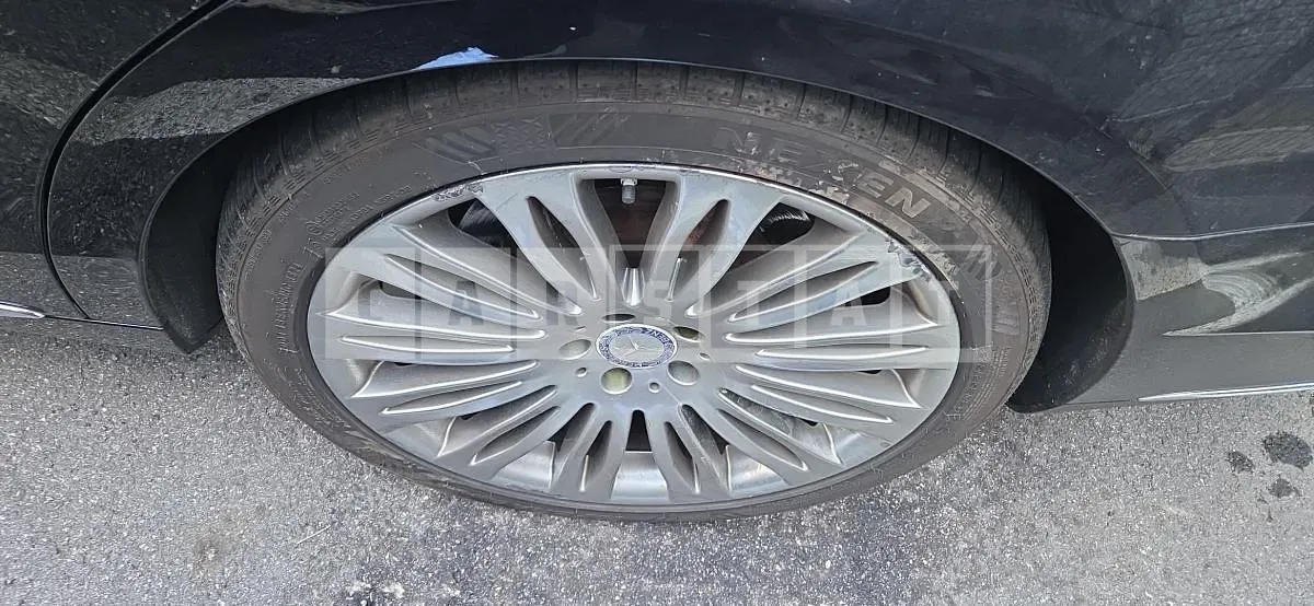 Photo 2 of 23: 2017 Mercedes-Benz S500 — Korean insurance auction