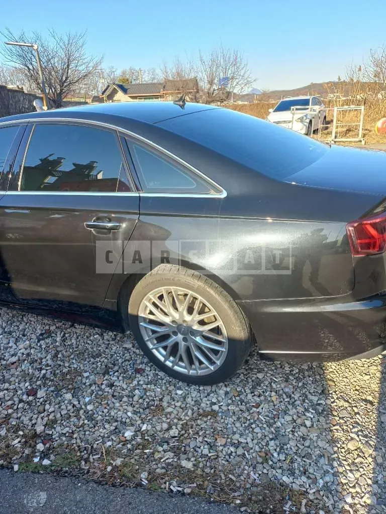 Photo 2 of 11: 2016 Audi A6 40 TDI Four, VIN WAUZZZ4G9GN129812 — Korean insurance auction