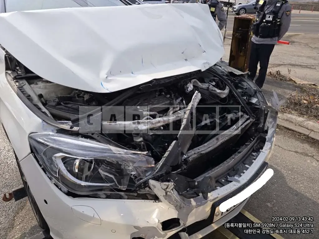 Photo 2 of 6: 2015 Mercedes-Benz CLA200 CDI, VIN WDDSJ0JB9FN241482 — Korean insurance auction