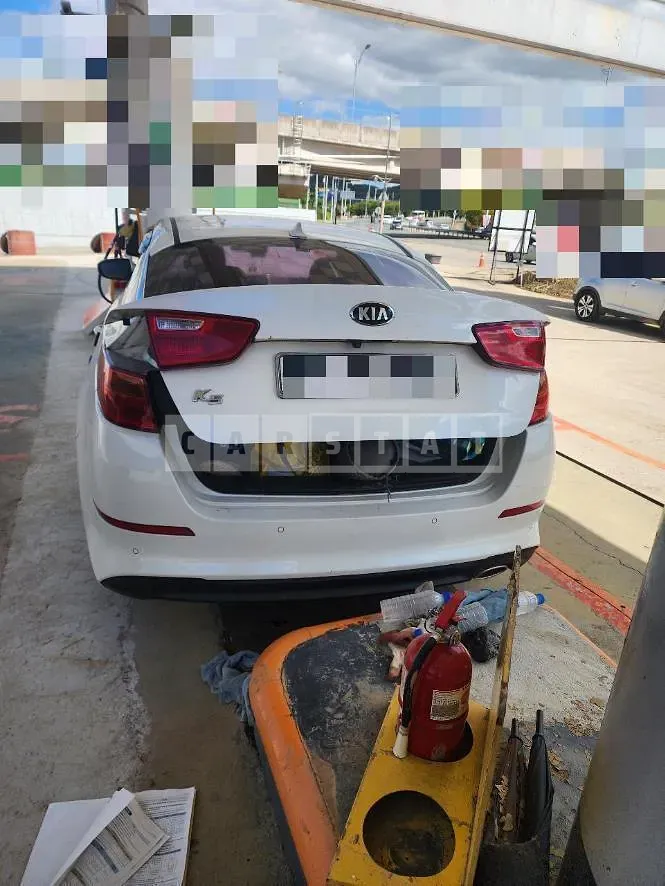Photo 2 of 3: 2014 Kia K5 2.0 LPG — Korean insurance auction