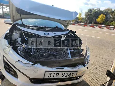 Photo 1 of 6: 2015 Kia K5, VIN KNAGM419BFA535876 — Korean insurance auction