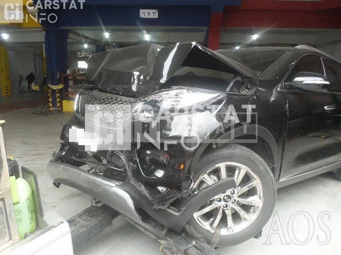 Photo 2 of 41: 2017 Kia Sorento, VIN KNAPK81ABHA378033 — Korean insurance auction