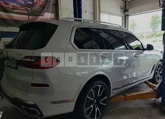 Photo 2 of 9: 2022 BMW X7 xDrive 40d, VIN WBATB4109N9M27092 — Korean insurance auction