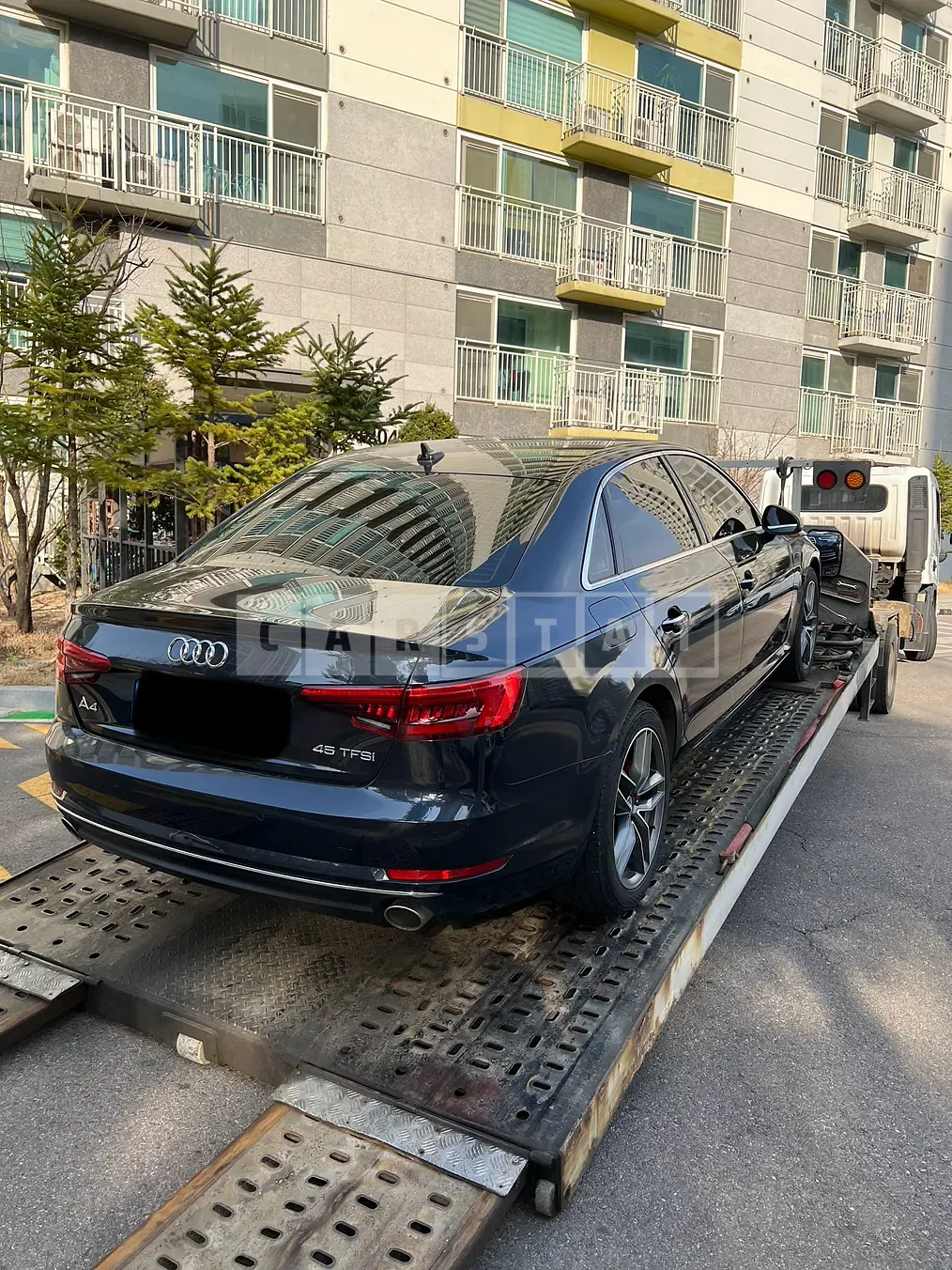 Photo 2 of 4: 2026 Audi A4 (5th Generation) 45 TFSI Premium — Korean insurance auction