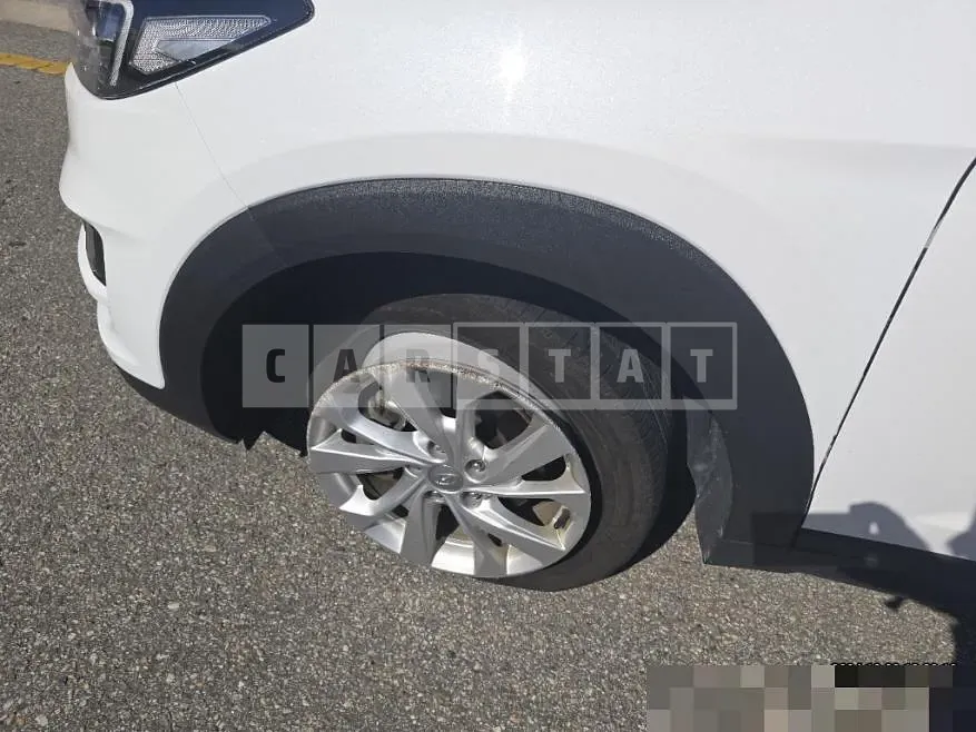 Photo 2 of 25: 2020 Hyundai Tucson 2.0 — Korean insurance auction