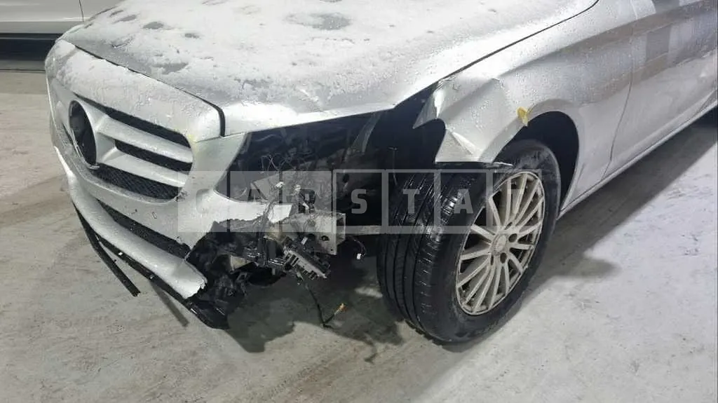 Photo 2 of 7: 2014 Mercedes-Benz C200 — Korean insurance auction