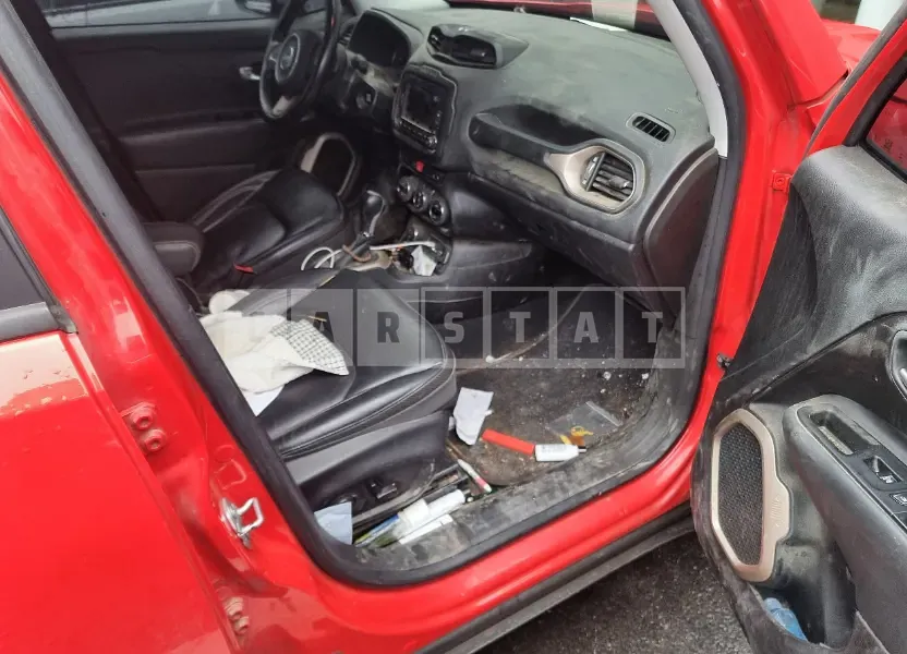 Photo 2 of 24: 2017 Jeep Zip Renegade, VIN 1C4BU0000HPF98712 — Korean insurance auction