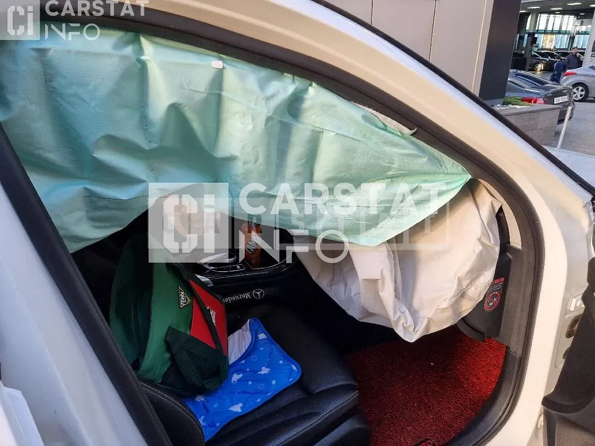 Photo 2 of 19: 2015 Mercedes-Benz C220 BlueTec — Korean insurance auction