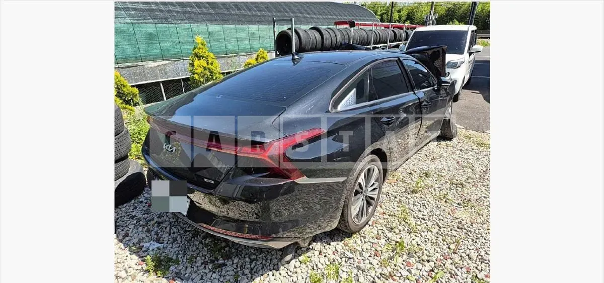 Photo 2 of 22: 2021 Kia K8 1.6 Hybrid — Korean insurance auction