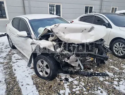 Photo 1 of 13: 2015 Kia K5, VIN KNAGN418BFA596334 — Korean insurance auction
