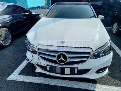 2015 benz e300 4matic