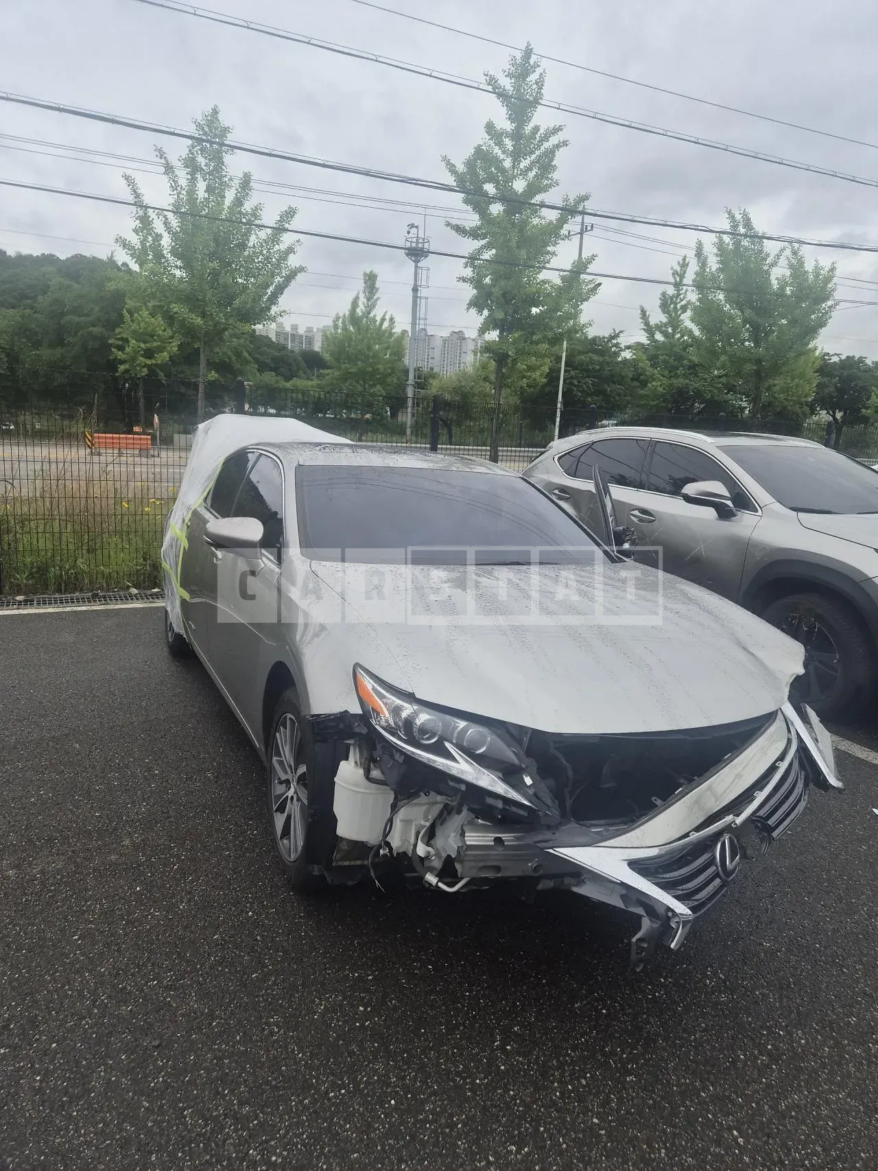 Photo 2 of 22: 2017 Lexus ES300h, VIN JTHBW1GG7J2170666 — Korean insurance auction